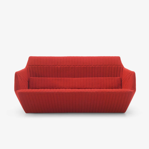 Sofa Facett Large — Ligne Roset, tapicerka w tkaninie czerwonej, widok z przodu