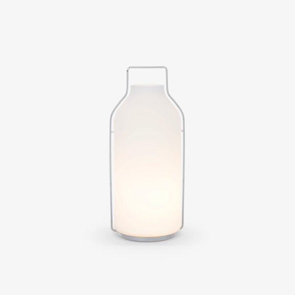 Lampa stołowa Somerset — Ligne Roset, opalowe szkło, uchwyt metalowy, widok z przodu
