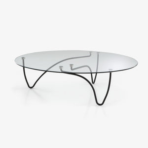 Stolik kawowy Rythme Oval — Ligne Roset, blat szklany, nogi metalowe czarne, widok z przodu