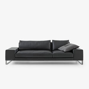 Sofa Exclusif 2 Large — Ligne Roset, tapicerka skóra czarna, nogi metalowe, widok z przodu