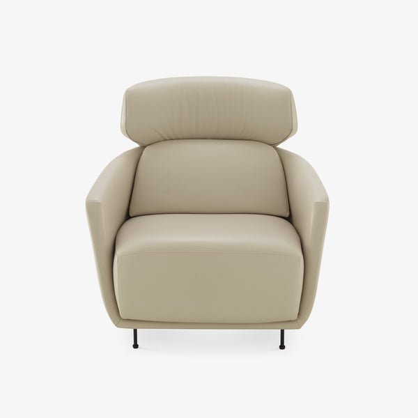 Fotel Okura — Ligne Roset, tapicerka skóra beżowa, widok z przodu