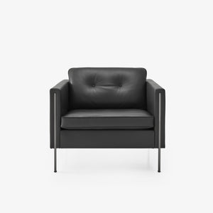 Fotel Andy — Ligne Roset, tapicerka skóra czarna, widok z przodu