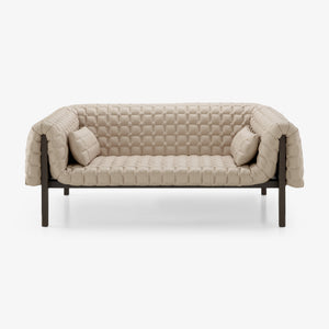 Sofa Ruché Medium Low Back — Ligne Roset, tapicerka pikowana, widok z przodu