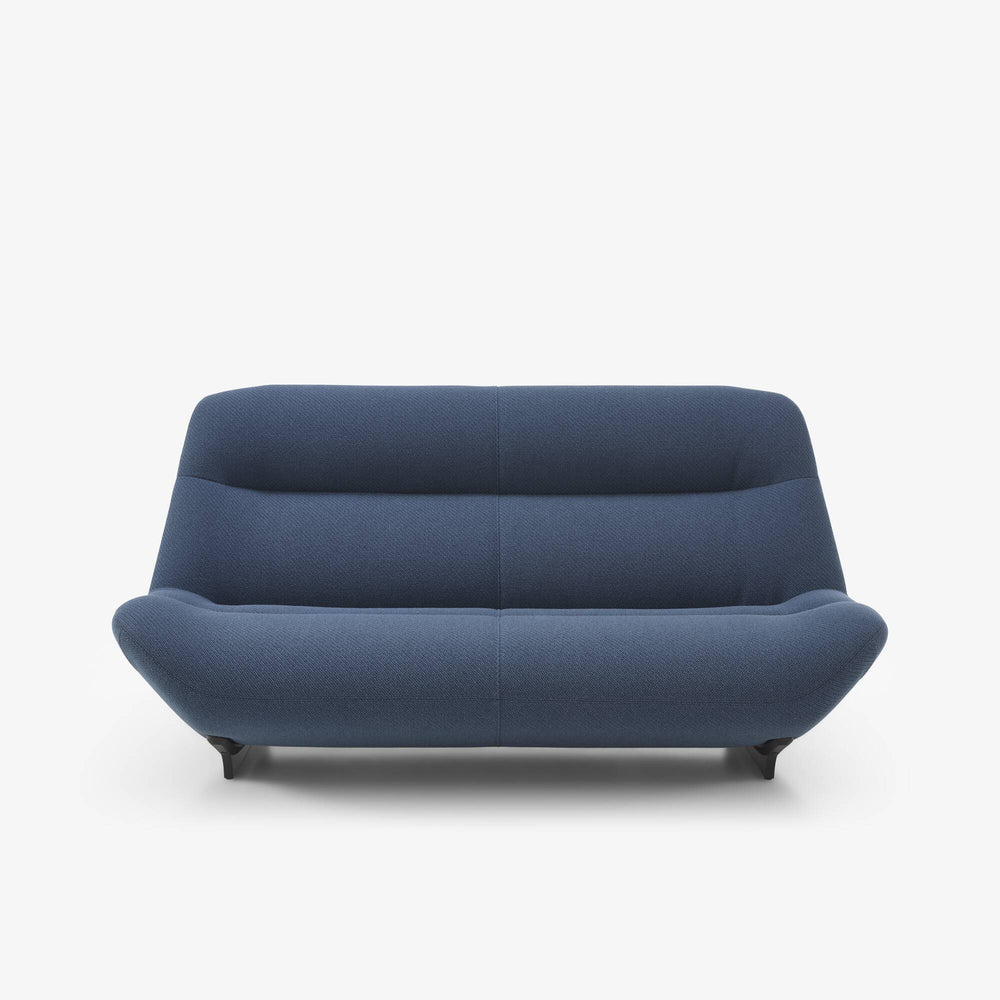 Sofa Manarola — Ligne Roset, tapicerka w tkaninie niebieskiej, widok z przodu