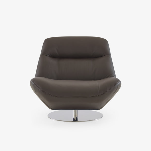 Fotel Manarola — Ligne Roset, tapicerka skóra w kolorze antracyt, widok z przodu