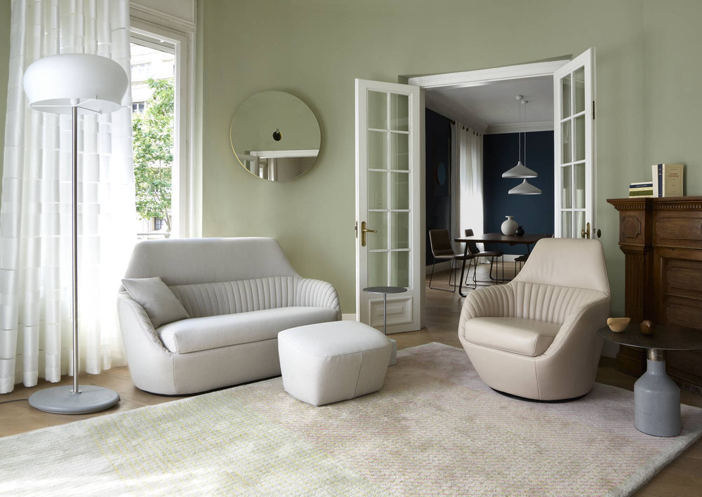 Lustro ścienne Ligne Roset Ura Large – Produkt z ekspozycji