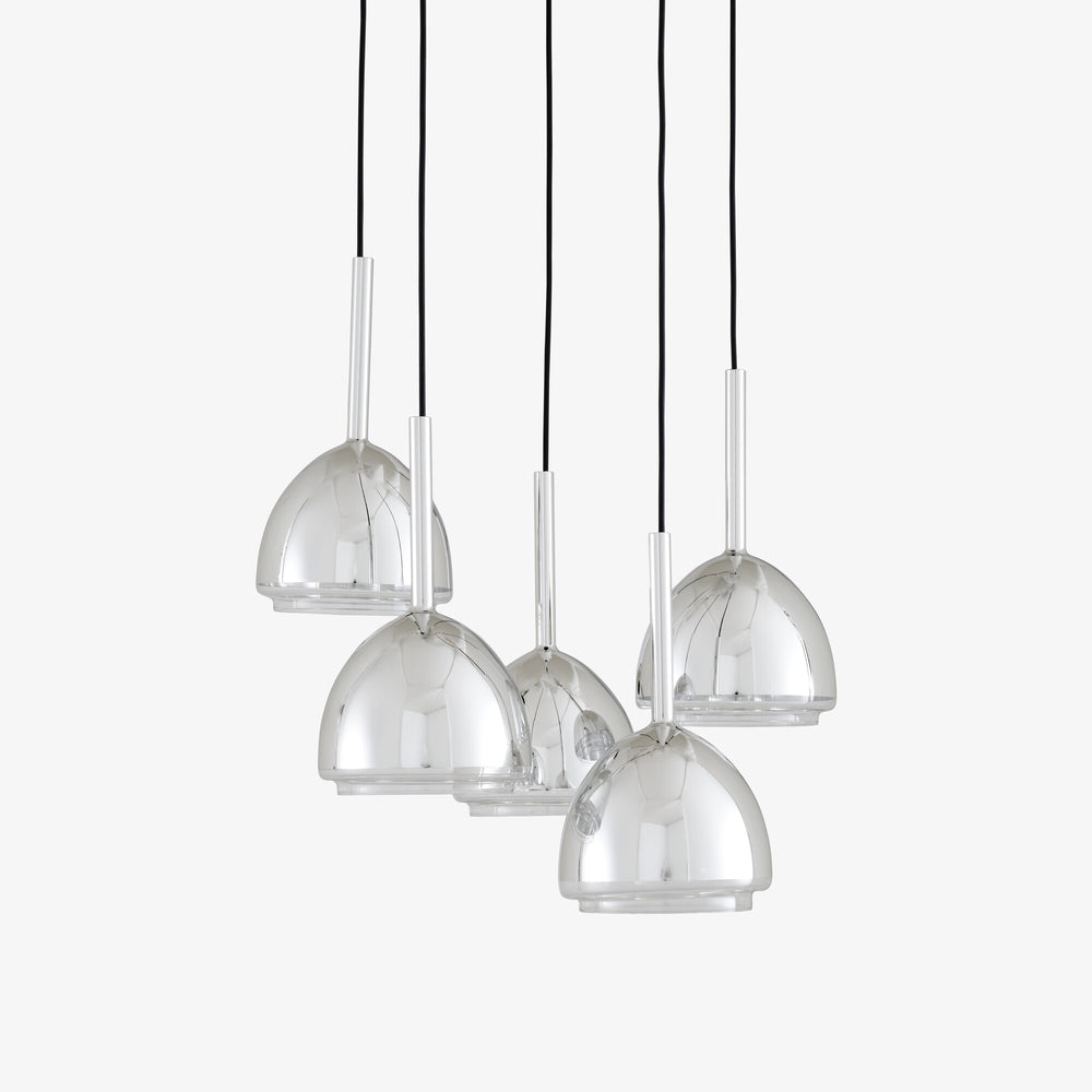 Lampa wisząca Chrome Bell — Ligne Roset, pięć kloszy w chromie, widok z przodu