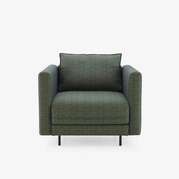 Fotel Enki — Ligne Roset, tapicerka w tkaninie zielona, widok z przodu