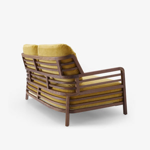 Flax High Back — widok z tyłu, drewniana rama z przeszyciami, poduszki
