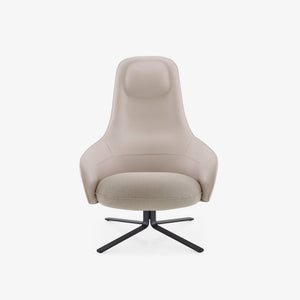 Fotel Moa — Ligne Roset, tapicerka beżowa, wysokie oparcie, widok z przodu