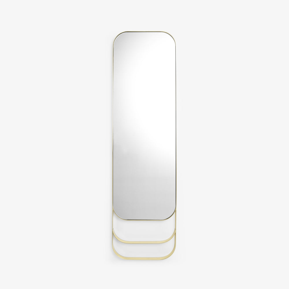 Lustro Long Vibes — Ligne Roset, rama metalowa złota, zaokrąglone krawędzie, widok frontalny