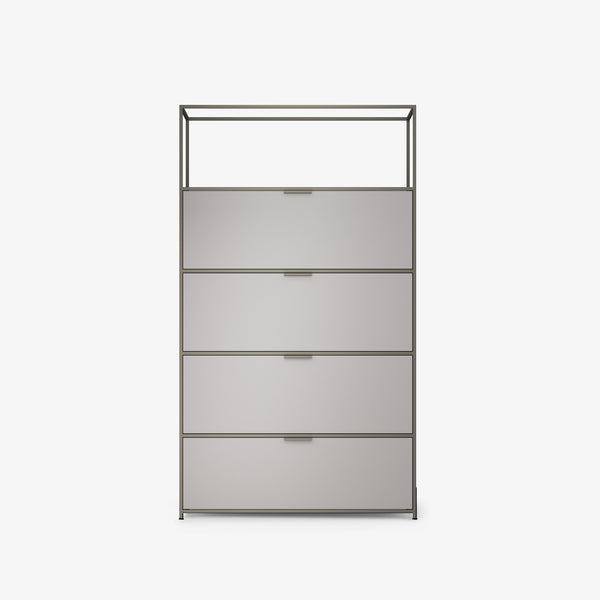 Szafka wysoka Dita — Ligne Roset, struktura metalowa, fronty szklane i panelowe, widok z przodu