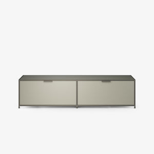 Szafka RTV Dita — Ligne Roset, dwie klapy, rama metalowa, widok z przodu