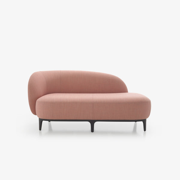 Sofa Soufflot — Ligne Roset, element 1-ramienny, tapicerka w tkaninie pudrowy róż, widok z przodu