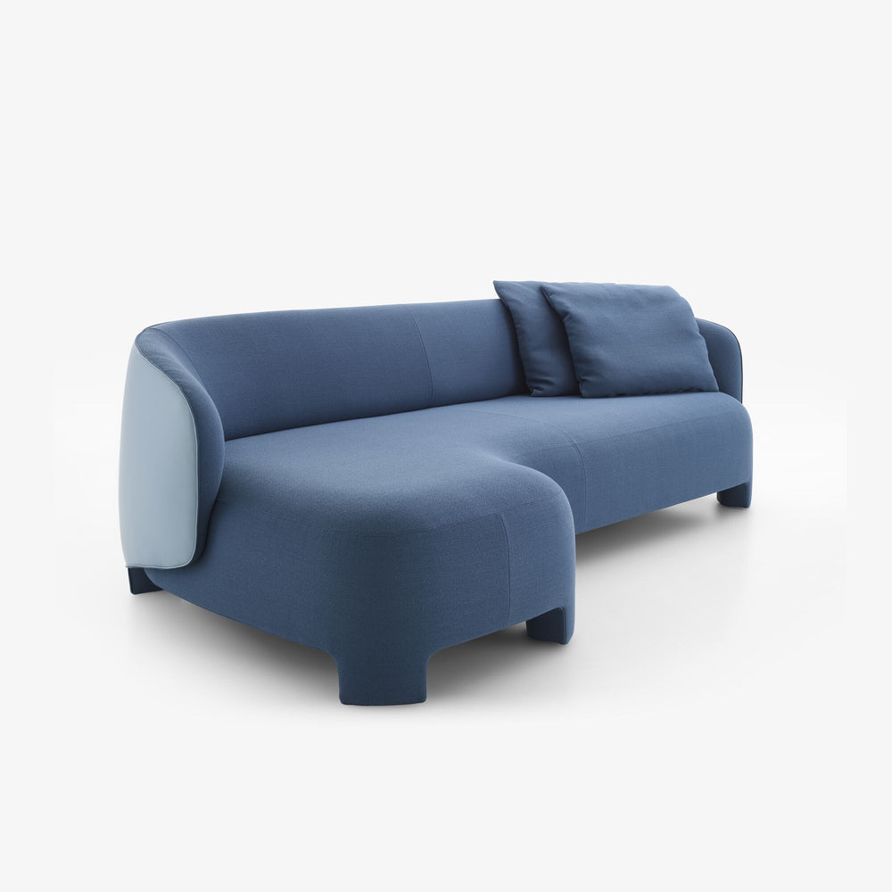 Sofa Taru Canalounge — Ligne Roset, konfiguracja narożna z szezlongiem, tapicerka niebieska tkanina, widok z przodu