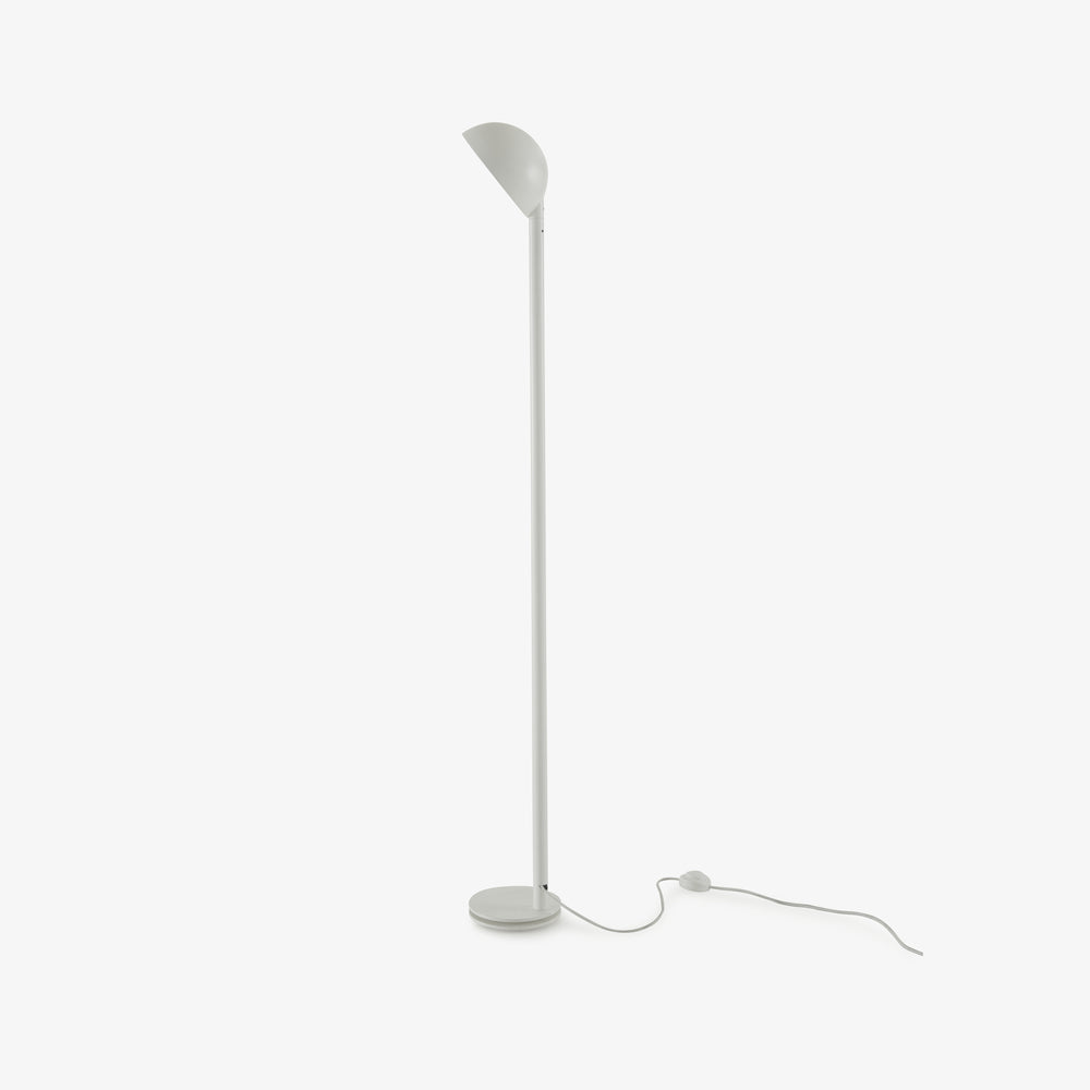 Lampa podłogowa Pose — Ligne Roset, oświetlenie do czytania, metal w kolorze szarym