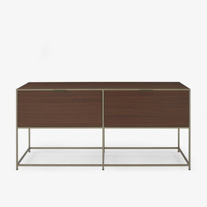 Konsola Dita — Ligne Roset, dwie klapy drewniane, rama metalowa, widok z przodu
