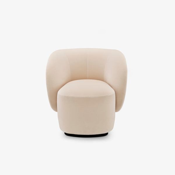Fotel Soufflot — Ligne Roset, tapicerka w jasnej tkaninie, widok z przodu