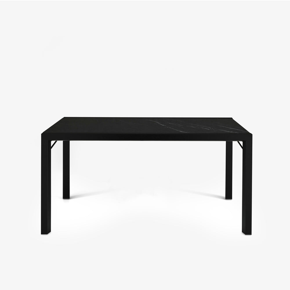 Stół rozkładany Extensia — Ligne Roset, blat ceramiczny czarny, widok z przodu