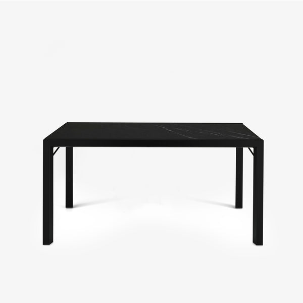 Stół rozkładany Extensia — Ligne Roset, blat ceramiczny czarny, widok z przodu