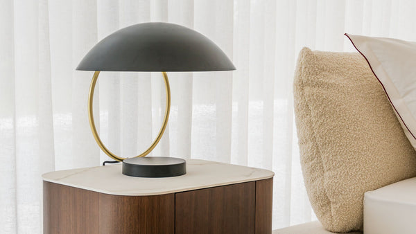 Lampa stołowa Tangent, czarna