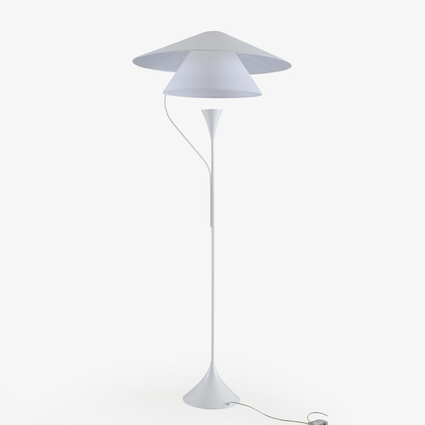 Lampa podłogowa Apogée — Ligne Roset, abażur dwuczęściowy, noga stożkowa, widok z przodu
