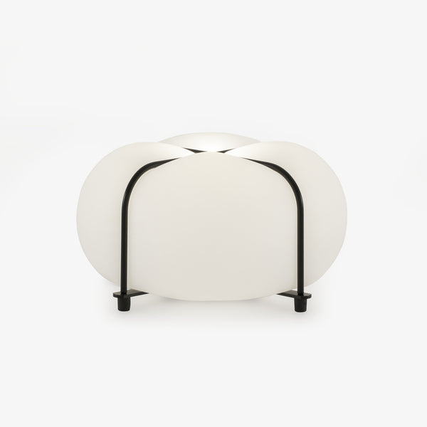 Lampa stołowa Trèfle de lumière — Ligne Roset, tapicerka w tkaninie kremowej, widok z przodu