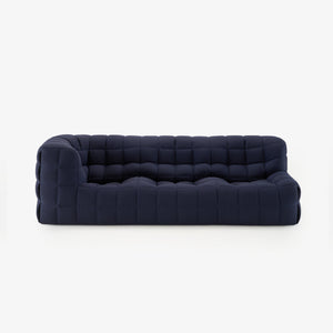 Sofa Kashima — Ligne Roset, tapicerka pikowana w kolorze granatowym, widok z przodu