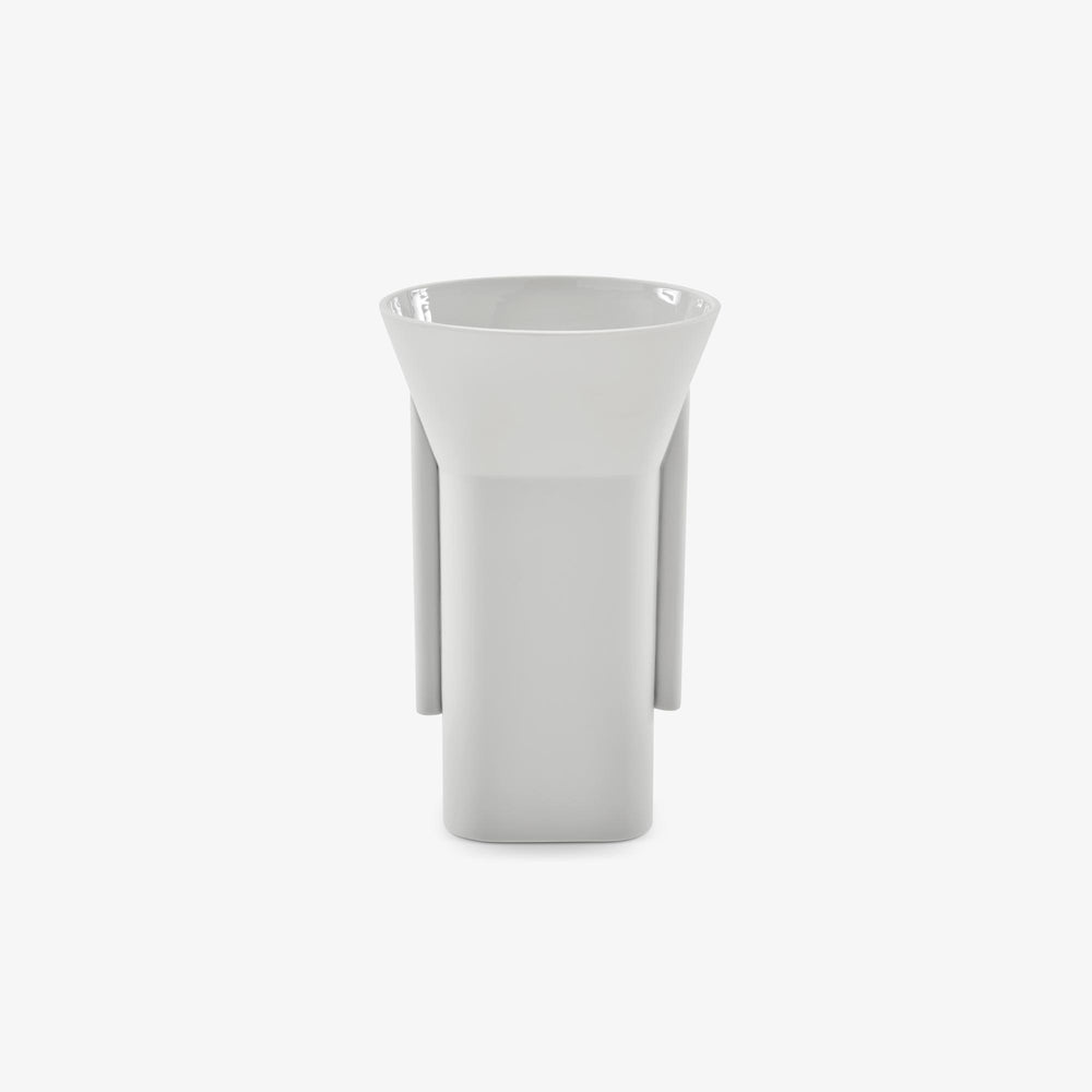 Wazon Tikal — Ligne Roset, biały ceramiczny, widok z przodu