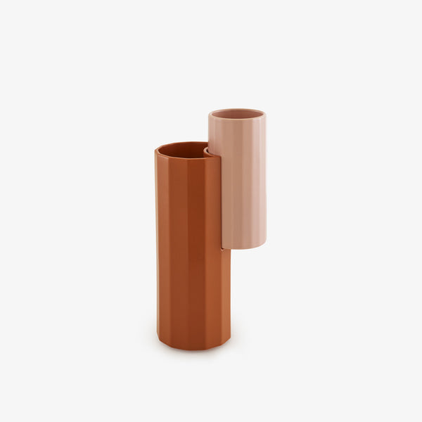 Wazon Dalia 2 w 1 — Ligne Roset, dwa moduły w kolorach cannelle i rose, widok z przodu