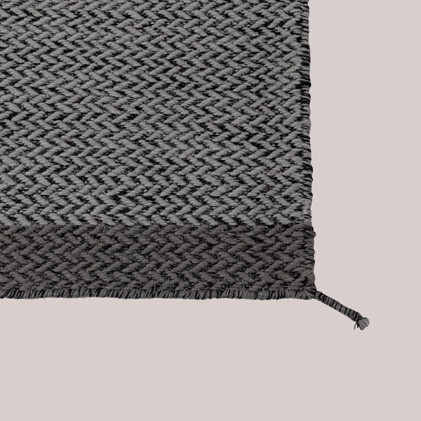 Ply Rug - 170 x 240 cm