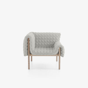 Fotel Ruché prawy — Ligne Roset, tapicerka pikowana, widok z przodu