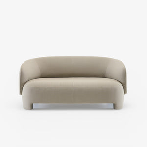 Sofa Taru Medium — Ligne Roset, tapicerka jasna tkanina, widok z przodu