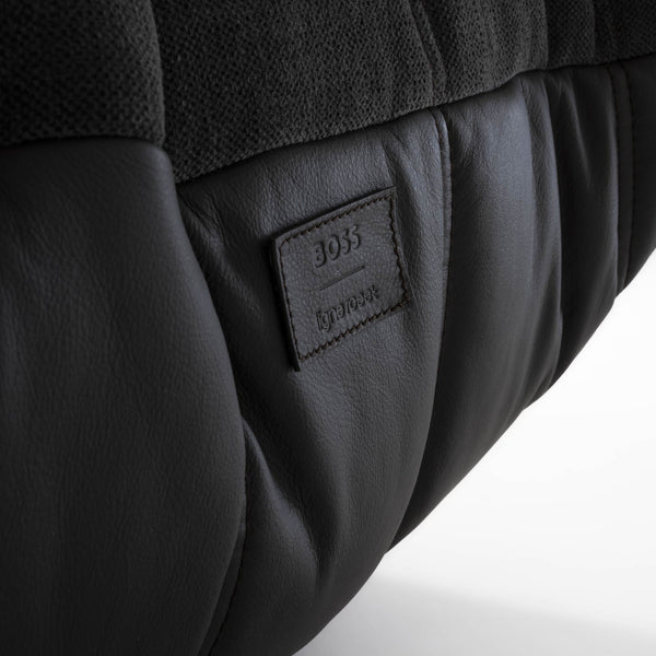 Fotel Togo BOSS × Ligne Roset — graphite