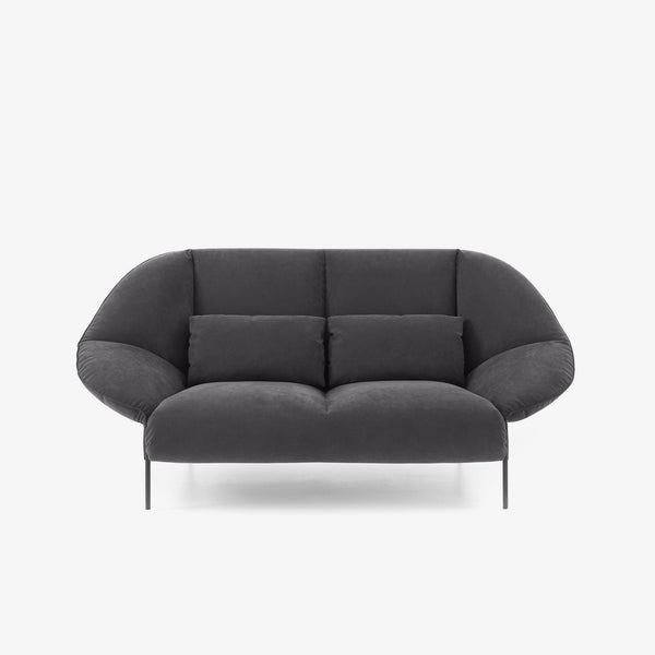 Sofa Païpaï Medium — Ligne Roset, tapicerka szara tkanina, widok z przodu
