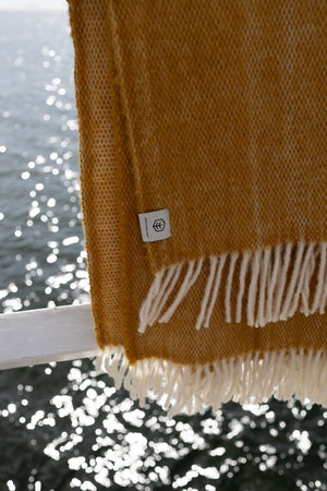 MERI blanket / Saffron Tamo