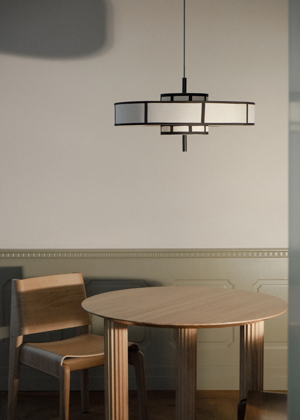 Aura 60 — lampa nad stołem okrągłym, zbliżenie konstrukcji, rama metalowa z geometrycznym wzorem