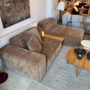 Sofa modułowa Edda — zestaw wystawowy z szezlongiem