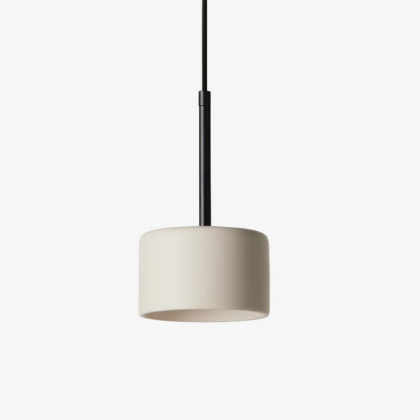 Lampa wisząca Cora — Aromas Del Campo, abażur ceramiczny w kolorze kremowym, czarny przewód