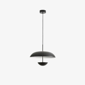 Lampa wisząca Ella — Aromas Del Campo, metalowy klosz w kolorze czarnym, widok z przodu