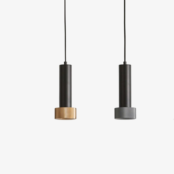Lampa wisząca Focus — Aromas Del Campo, dwie wersje z metalowymi oprawami, widok frontowy