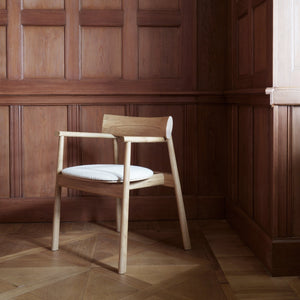 ELIPSA SOFT chair / Natur oak / Boucle sand Tamo