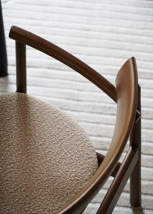 ELIPSA SOFT chair / Dark oak / Boucle sand Tamo