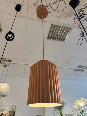 Lampa wisząca Pholc Donna 18 Blush – Róż / Aluminium (Produkt z ekspozycji)
