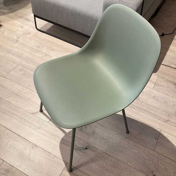 Krzesło Muuto Fiber Side - z ekspozycji