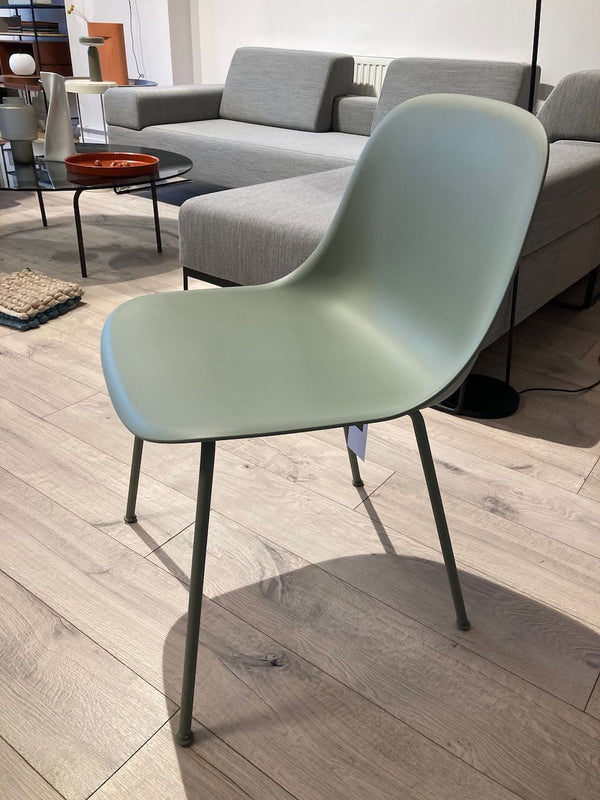 Krzesło Muuto Fiber Side - z ekspozycji