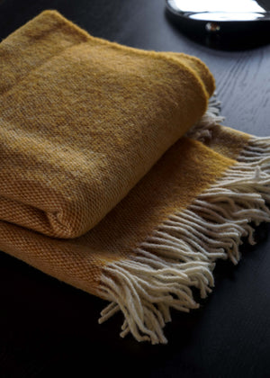 MERI blanket / Saffron Tamo
