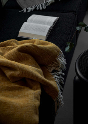 MERI blanket / Saffron Tamo