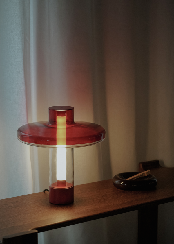 Lampa stołowa NEVO