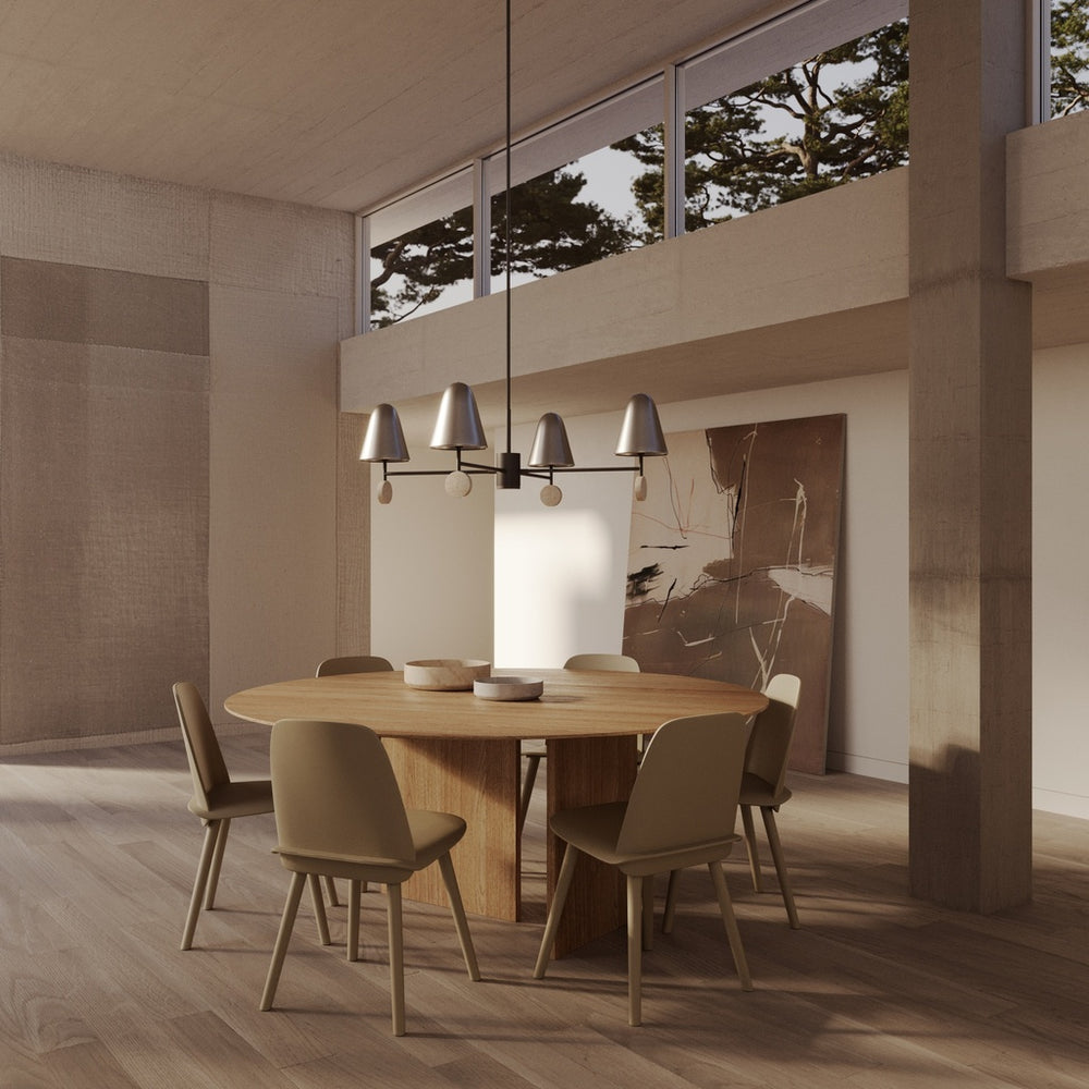 Lampa wisząca Stor — Aromas Del Campo, cztery abażury metalowe, widok z przodu